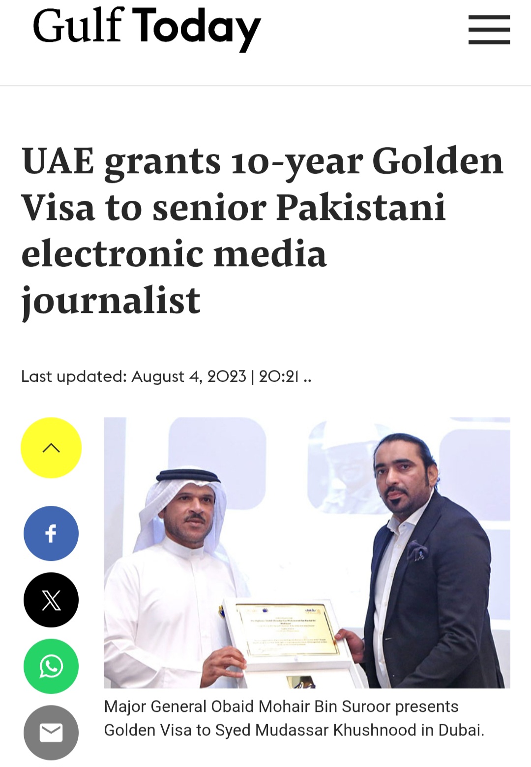 Major General Obaid Mohair Bin Suroor presents UAE Golden Visa to Syed Mudassar Khushnood in Dubai